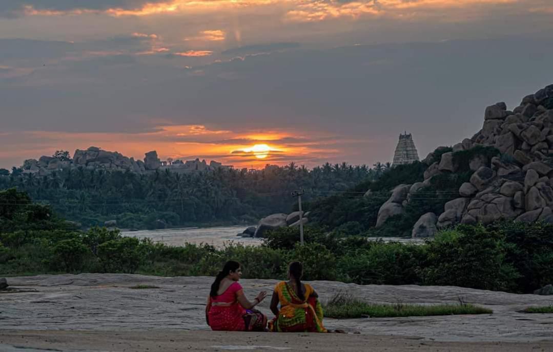 Arjun Homestay Hampi Exterior photo