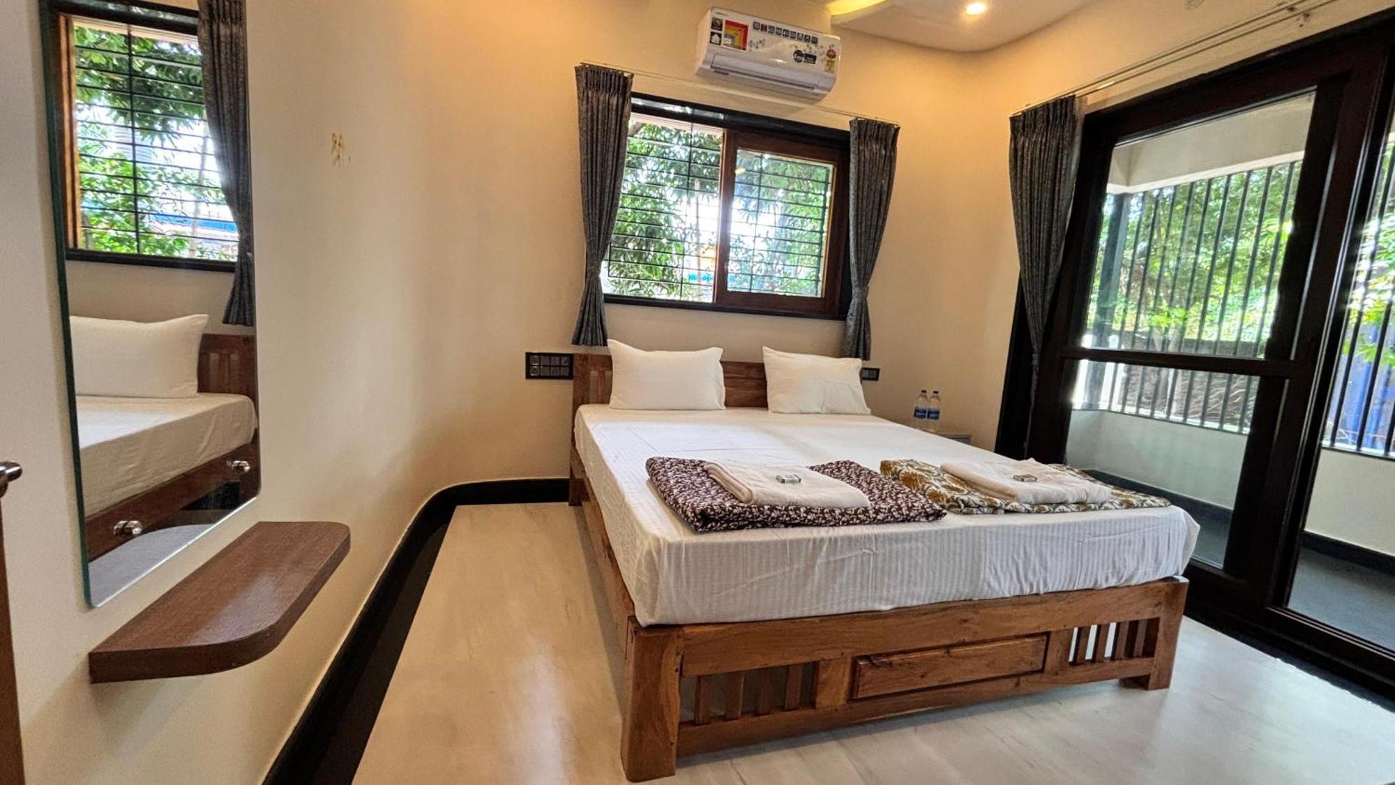 Arjun Homestay Hampi Exterior photo